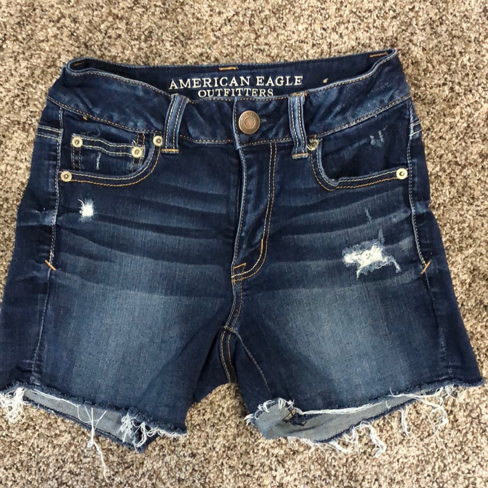 American eagle denim shorts, raw edge!